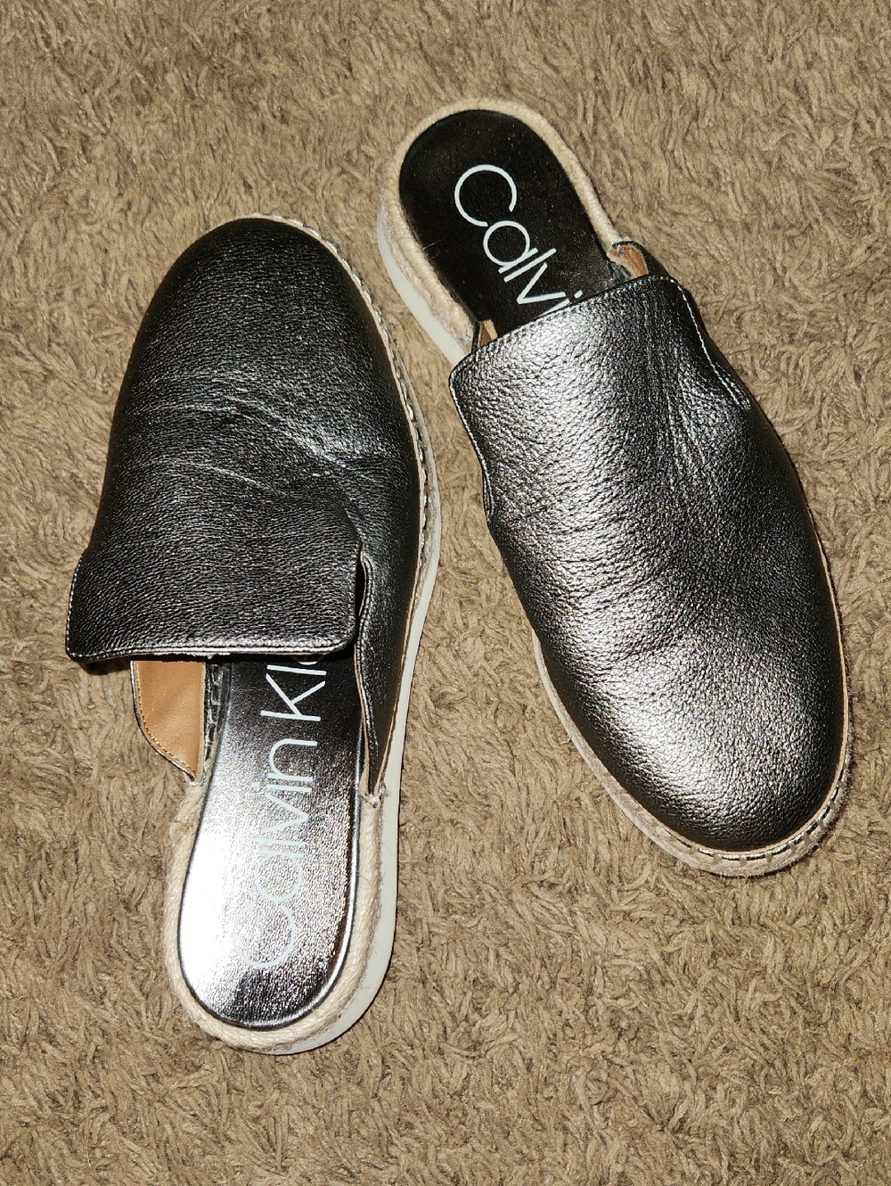 Calvin Klein Verie Silver Metallic Leather Espadrille Mules - 6.5